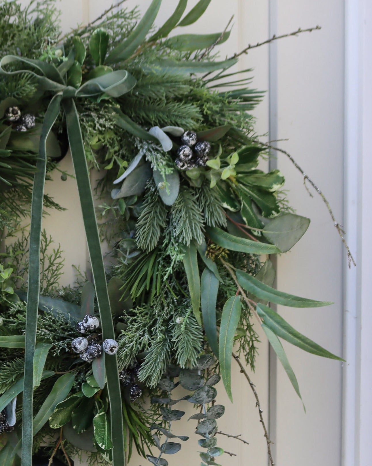 Winter Foliage Everlasting Wreath